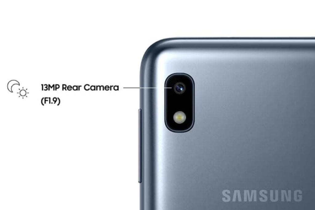 Samsung A10: câmera traseira.