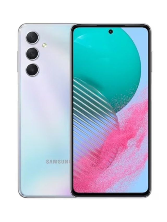 Samsung Galaxy M55: selfies de 50 MP e mais detalhes revelados